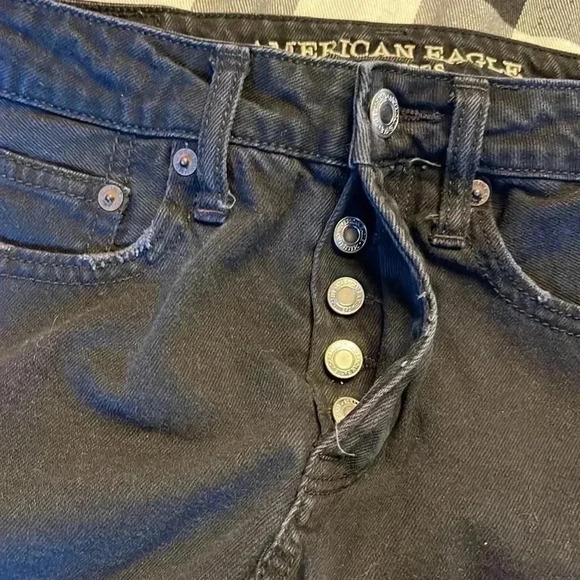 AMERICAN EAGLE OUTFITTERS black denim button fly skirt - Picture 4 of 5